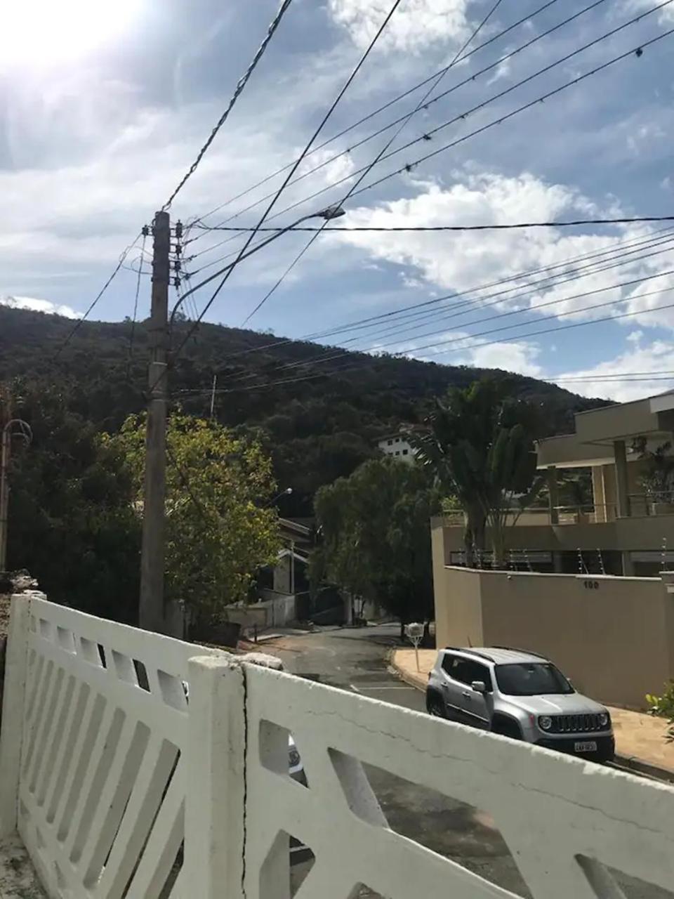 Casa No Centro De Com Piscina Aguas de Lindoia
