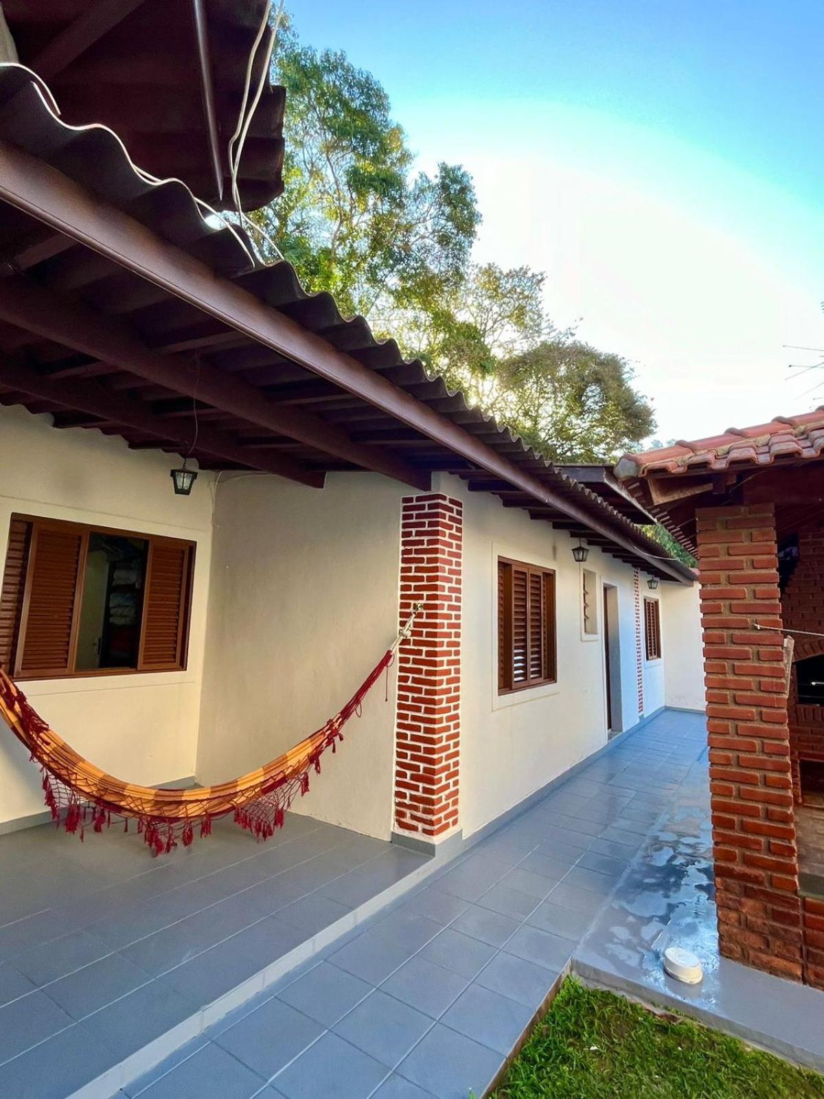 Casa No Centro De Com Piscina Aguas de Lindoia
